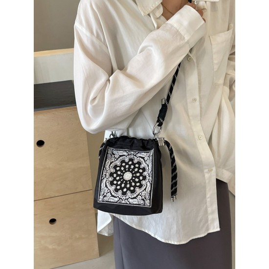 Summer new Chinese-style embroidered canvas bag, women's casual and versatile single-shoulder crossbody bag, commuting mobile phone bag Summer new Chinese-style embroidered canvas bag, women's casual and versatile single-shoulder crossbody bag, commuting mobile phone bag