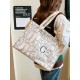 The new Gentle Woman large-capacity single-shoulder tote rainbow canvas bag is a versatile class and commuting bag for girls