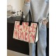 Gentle Woman single-shoulder tote bag, versatile large-capacity handbag, fashionable class commuting underarm bag Gentle Woman single-shoulder tote bag, versatile large-capacity handbag, fashionable class commuting underarm bag